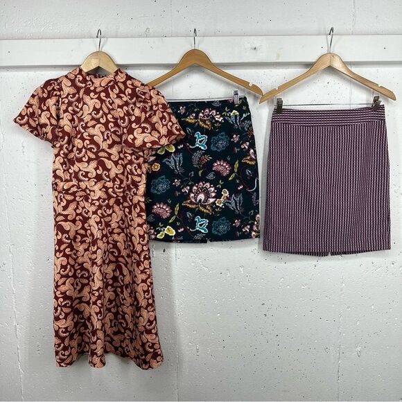 Lot of 3 Ann Taylor & Loft Women's Size 4P Petite 2 Skirts and Rust Dress - Picture 1 of 16